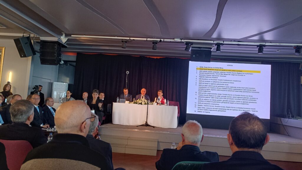 Moda Deniz Kulübü Seçiminde Teoman Taşpınar Farklı Kazandı
